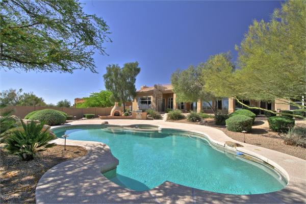 Luxury Homes in Scottsdale Arizona - A SPECTACULAR FIND photo-14