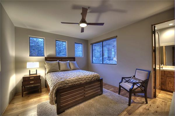 Luxury Homes in Scottsdale Arizona - CITY LIGHT AND MOUNTAIN VIEWS photo-29