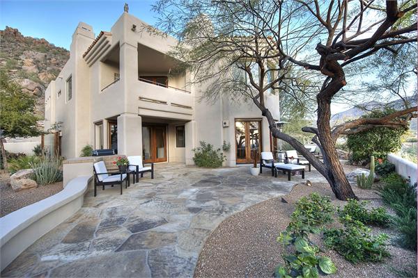 Luxury Homes in Scottsdale Arizona - CITY LIGHT AND MOUNTAIN VIEWS photo-34