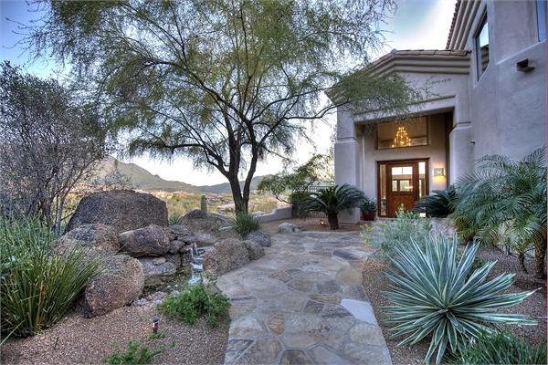 Luxury Homes in Scottsdale Arizona - CITY LIGHT AND MOUNTAIN VIEWS photo-5
