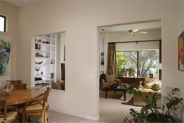 Luxury Homes in Scottsdale Arizona - SINGLE LEVEL GAINEY RANCH HOME photo-5