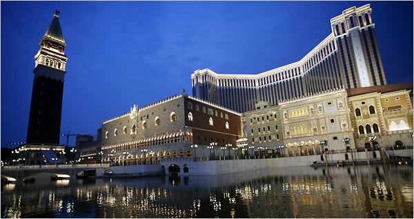 The 5 Most Luxurious Casinos in the World - Venetian Macao Resort Hotel photo