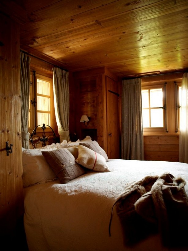 Chalet Le Ti Bedroom