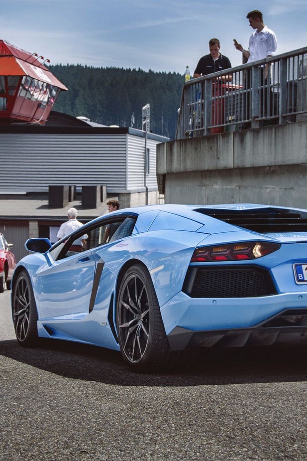 50 beautiful Lamborghini photos 19
