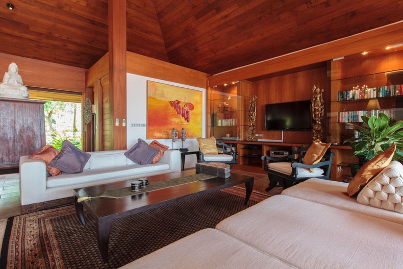 Living room at Baan Wanora, a luxury, private, beach front villa located in Laem Sor, Koh Samui, Thailand
