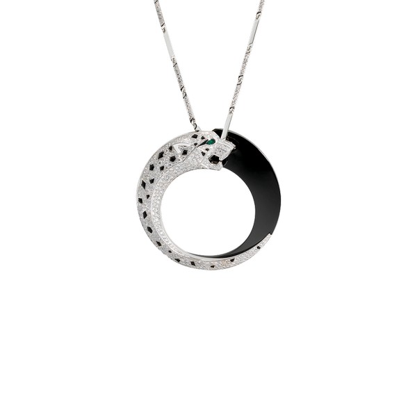 18K white gold pendant featuring a diamond-paved face, detachable rear motif, one emerald eye, onyx spots, ceramic ring. Chain length: 80 cm, with 46 white gold links and 8 diamond-paved links, motif width: 2.1 cm