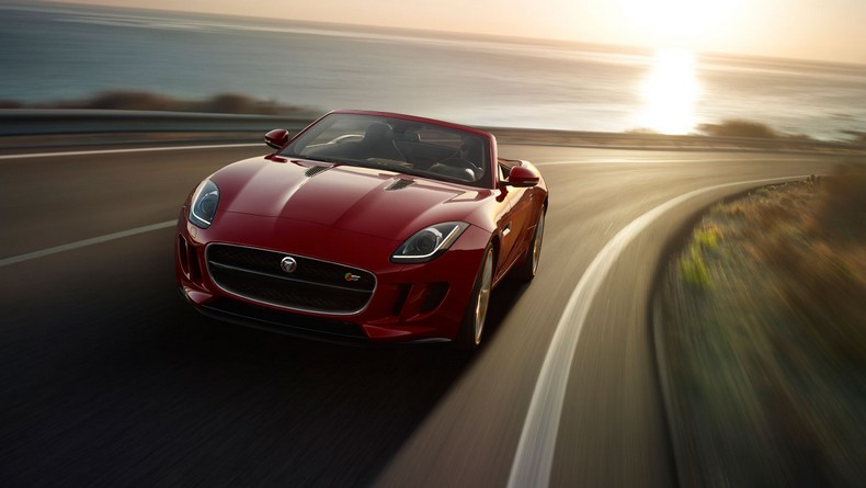 F-TYPE S Convertible in Salsa Red