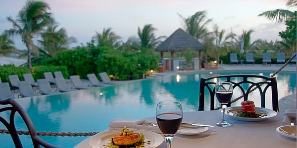 Grand Isle Resort & Spa, Bahamas photo 7 - Top-notch Caribbean fare is served poolside at The Palapa Grill.