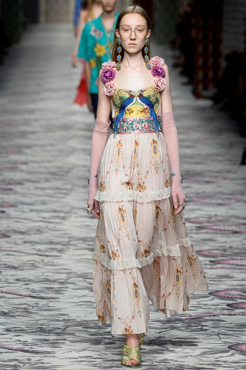 Gucci Spring 2016 RTW Collection look 17