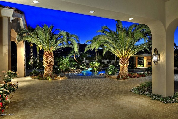 Luxury Paradise Valley Estate in Arizona-8