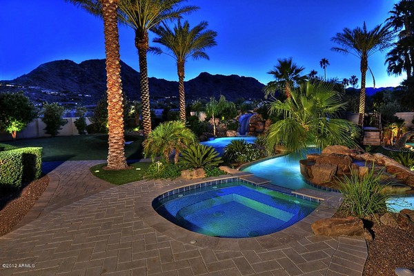 Luxury Paradise Valley Estate in Arizona-9