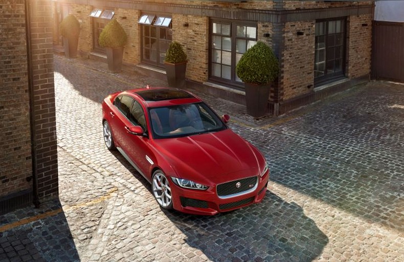 Move Over Hellcat, The 2016 Jaguar XE S Is Here!